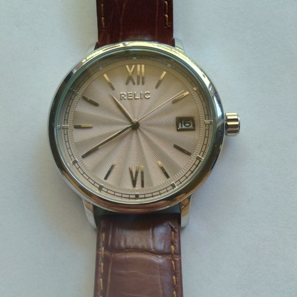 Relic mans watch with date - Picture 2 of 8